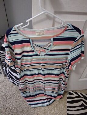 Women's Bobbie Brooks top